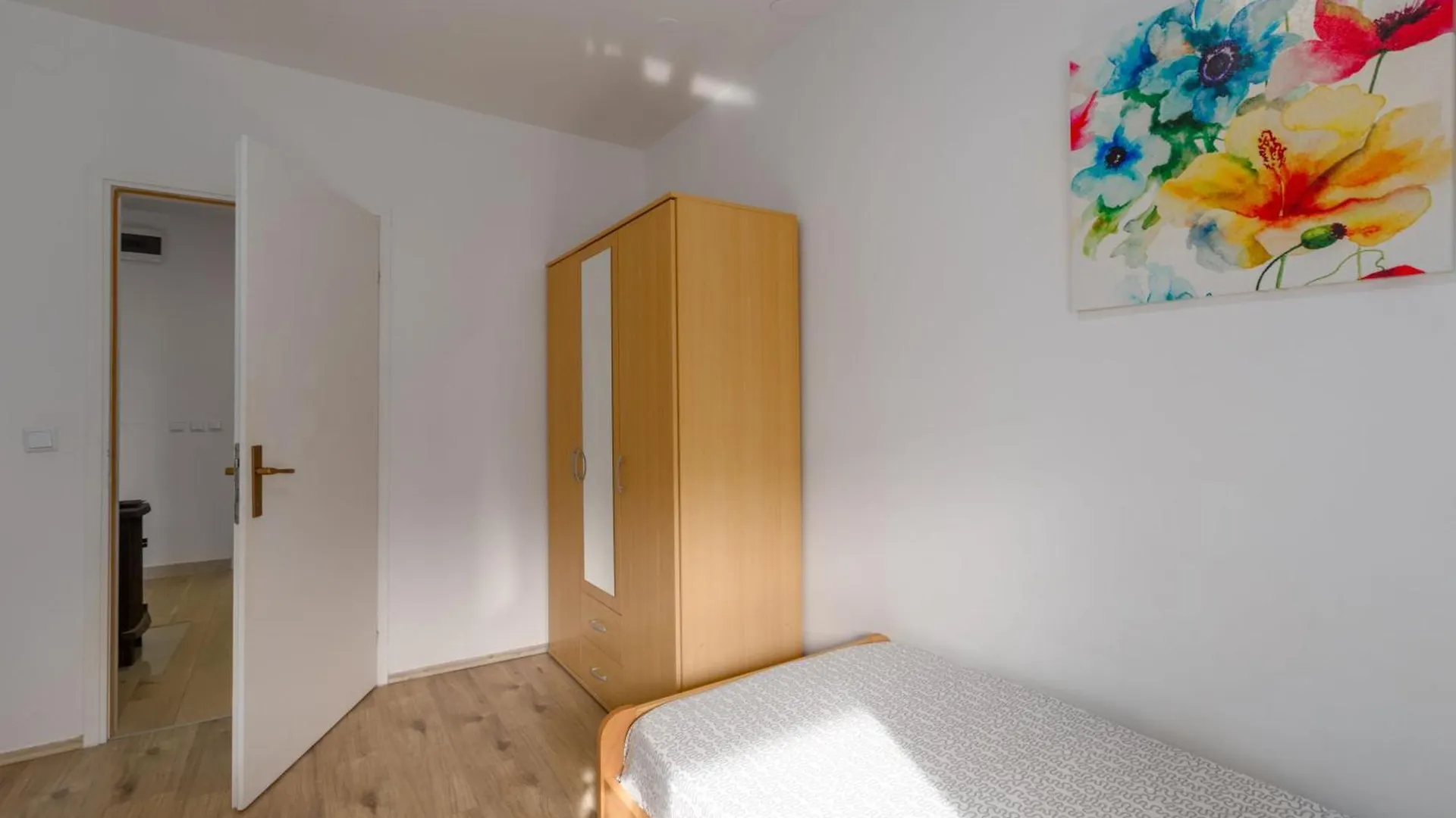 Ferienwohnung Marica 4 In Strandnaehe Mit Parkplatz Poreč